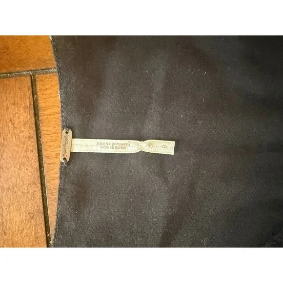 Free People Black Floral Embroidered V-Neck Bell Sleeve Mini Dress Size 0 - Picture 5 of 7